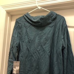 Teal Ripple Effects Cowl